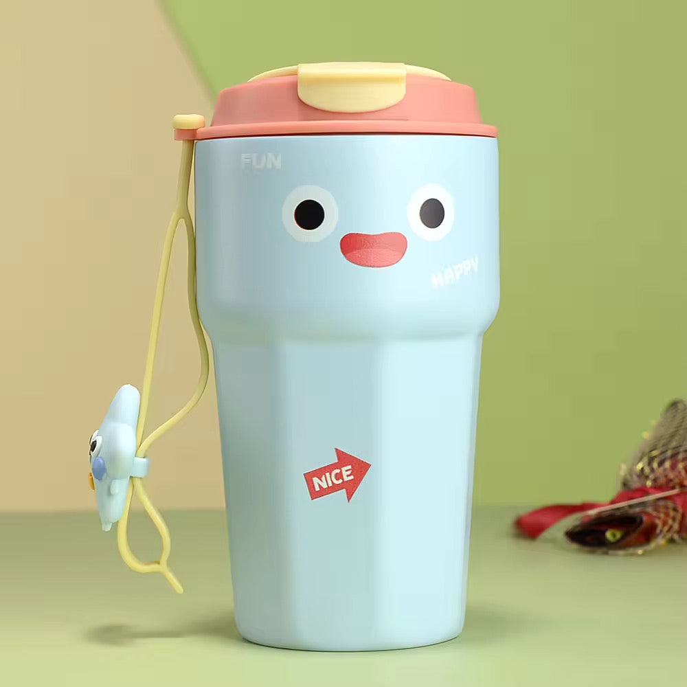 blue sipper bottle with a relaxed smiley face design